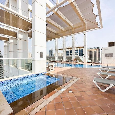 Charming Brand New 2Br Close To The Beach ドバイ エクステリア 写真