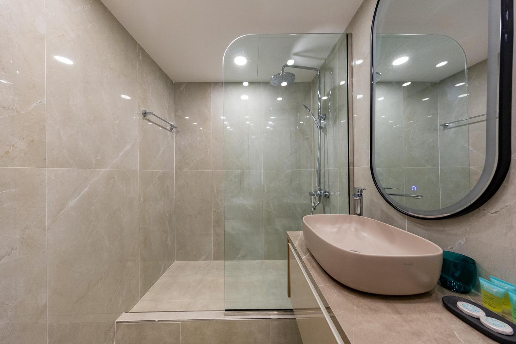 Charming Brand New 2Br Close To The Beach ドバイ エクステリア 写真
