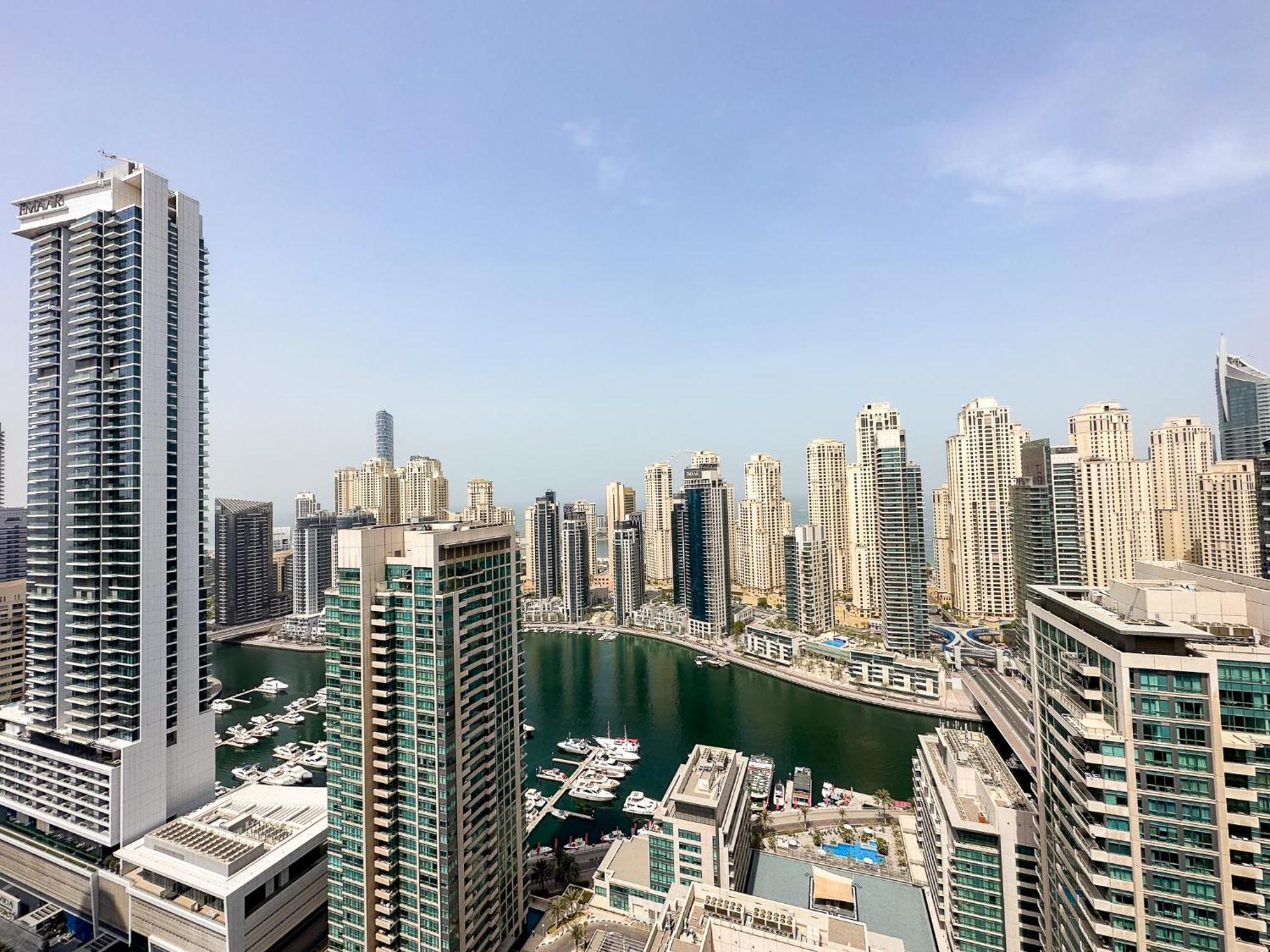 Charming Brand New 2Br Close To The Beach ドバイ エクステリア 写真